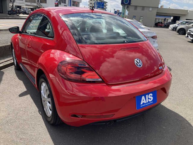 VolksWagen THE BEETLE 2018-11 16080-2