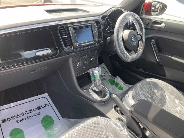 VolksWagen THE BEETLE 2018-11 16080-4