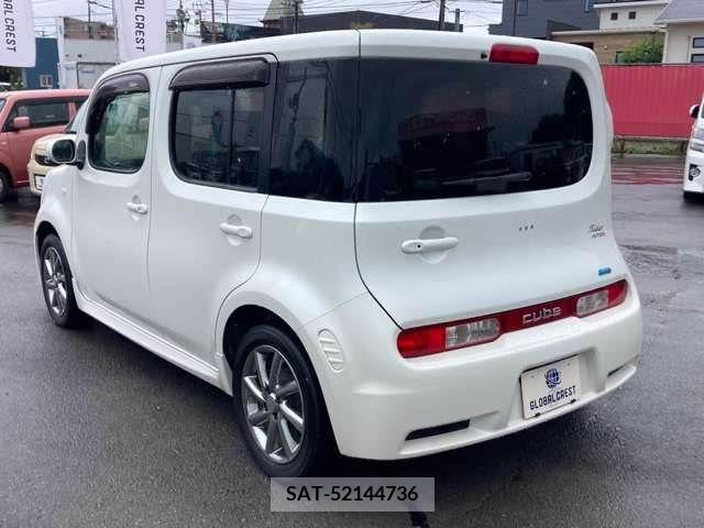 Nissan CUBE 2013-06 320683-2