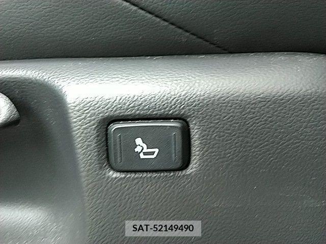 Toyota C-HR 2021-09 376276-26