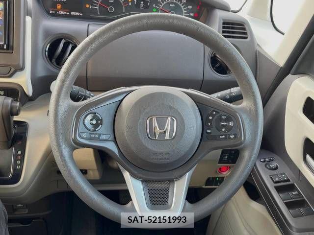 Honda N BOX 2018-04 248816-10