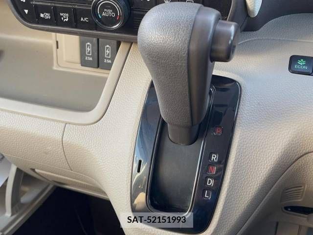 Honda N BOX 2018-04 248816-19