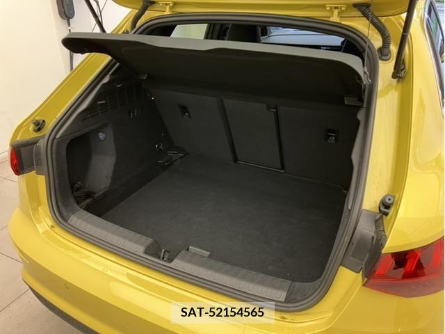 Audi A3 2021-08 318050-14