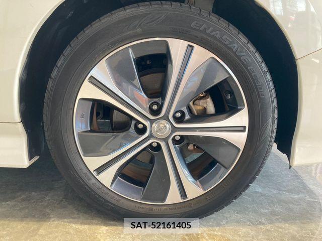 Nissan LEAF 2018-03 248027-24