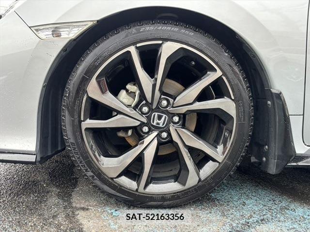Honda CIVIC 2018-01 221276-16