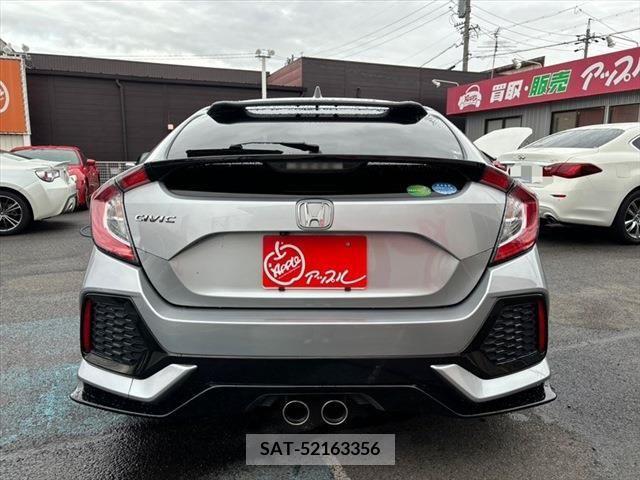 Honda CIVIC 2018-01 221276-5