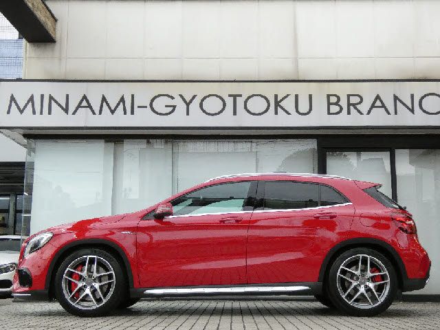Amg A-Class 2019-12 183832-14