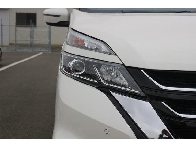 Nissan SERENA 2017-01 27796-4