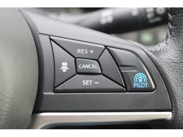 Nissan SERENA 2017-01 27796-15