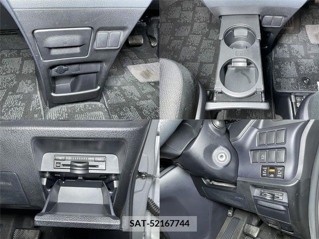 Toyota NOAH 2014-09 204569-22
