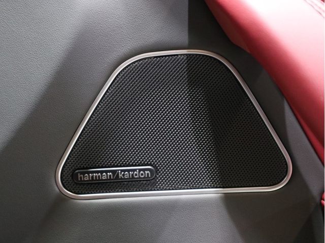 Maserati LEVANTE 2020-03 26818-20