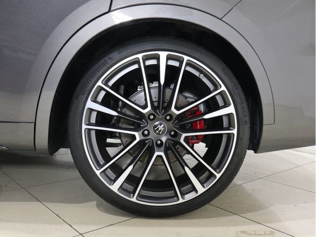 Maserati LEVANTE 2020-03 26818-28