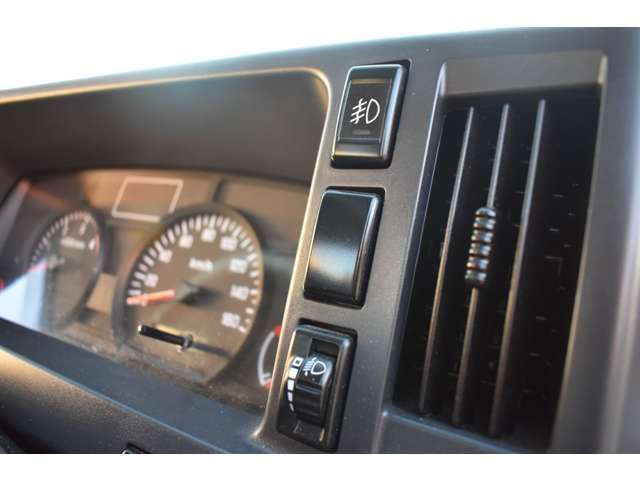 Mazda TITAN 2013-10 18319-13