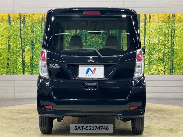 Mitsubishi EK SPACE 2018-03 390558-15
