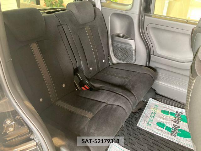 Honda N BOX CUSTOM 2020-03 248444-6