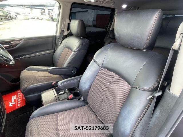 Nissan ELGRAND 2013-07 359728-10