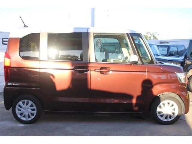 Honda N BOX 2017-10 19213-9