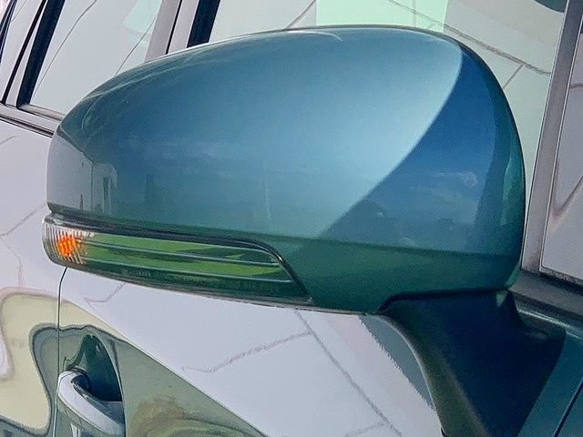 Toyota PRIUS 2013-02 17804-14