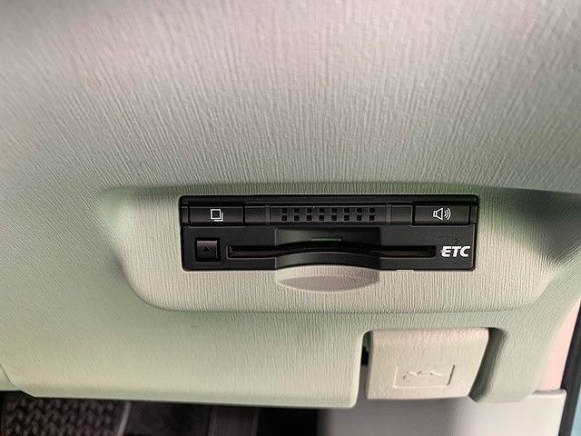 Toyota PRIUS 2013-02 17804-21