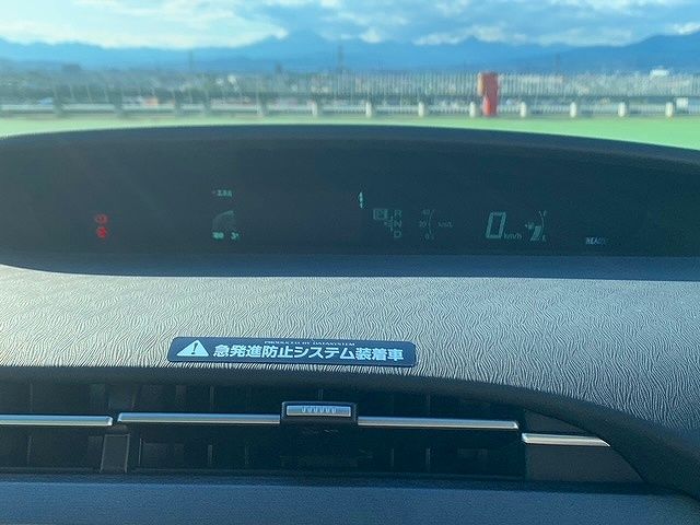 Toyota PRIUS 2013-02 17804-7