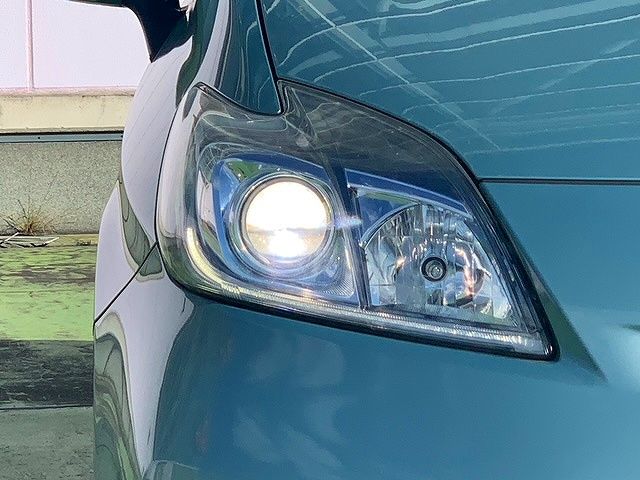 Toyota PRIUS 2013-02 17804-25