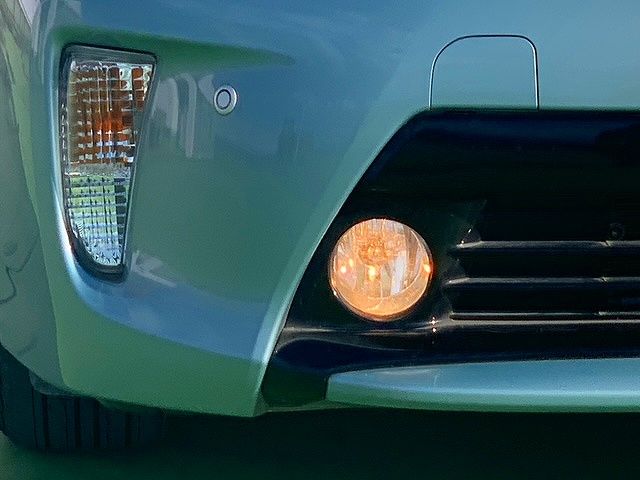 Toyota PRIUS 2013-02 17804-24