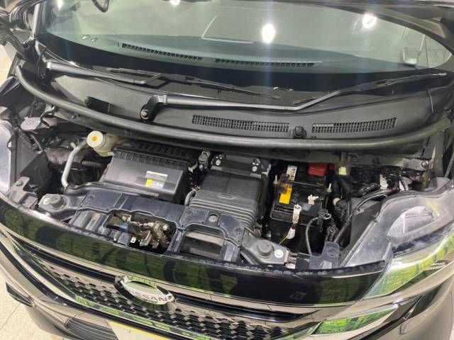 Nissan ROOX 2021-04 183608-18