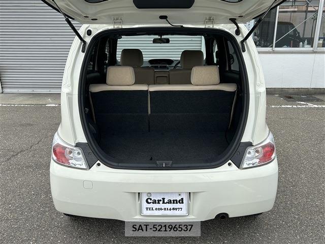 Toyota BB 2011-12 293345-25