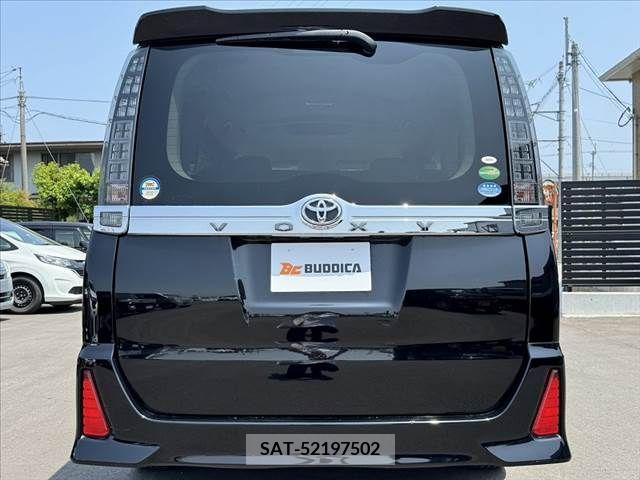Toyota VOXY 2017-04 289058-13