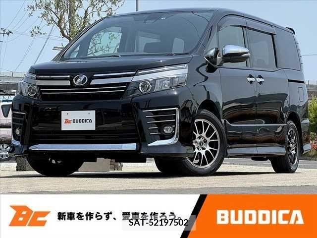Toyota VOXY 2017-04 289058-0