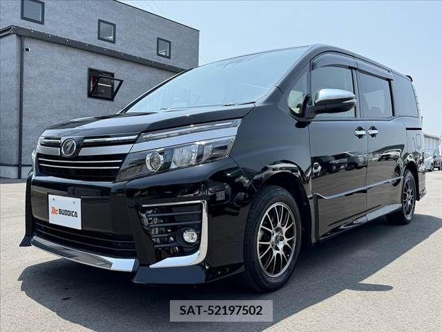 Toyota VOXY 2017-04 289058-9