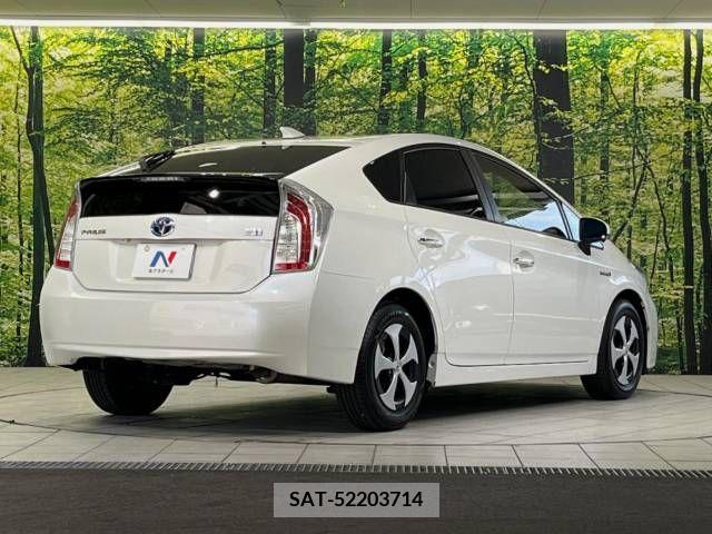 Toyota PRIUS 2014-01 366578-17