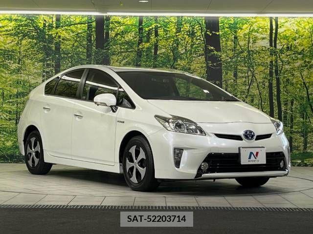 Toyota PRIUS 2014-01 366578-16