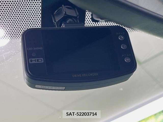 Toyota PRIUS 2014-01 366578-6