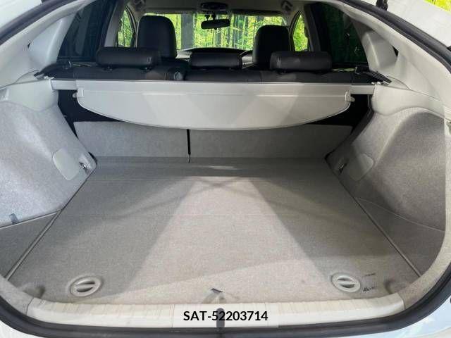 Toyota PRIUS 2014-01 366578-10