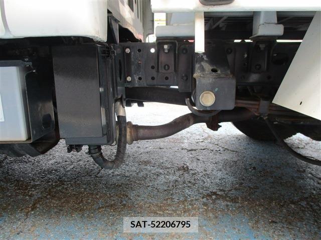Nissan ATLAS 2016-11 330947-29