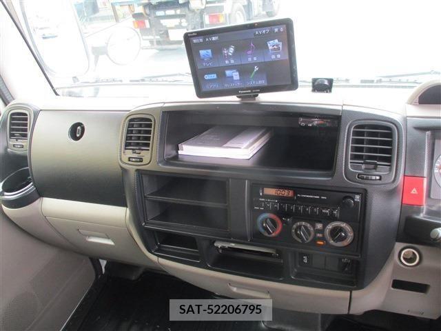 Nissan ATLAS 2016-11 330947-10
