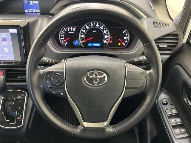 Toyota VOXY 2015-08 29103-12