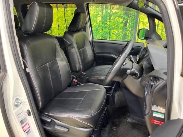 Toyota VOXY 2015-08 29103-8