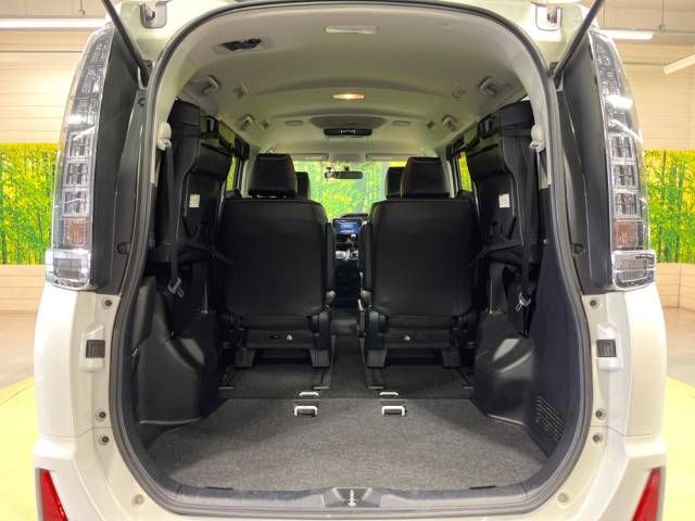 Toyota VOXY 2015-08 29103-11
