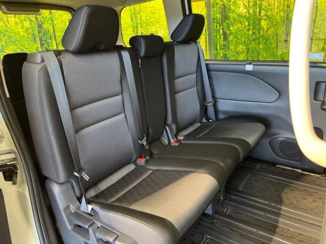 Nissan SERENA 2021-09 195759-9