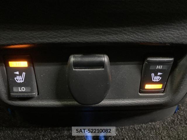 Nissan SERENA 2019-10 367719-6