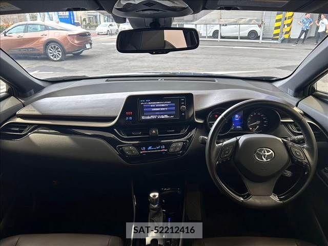 Toyota C-HR 2017-04 294882-1