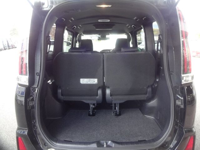 Toyota NOAH 2018-03 26616-5