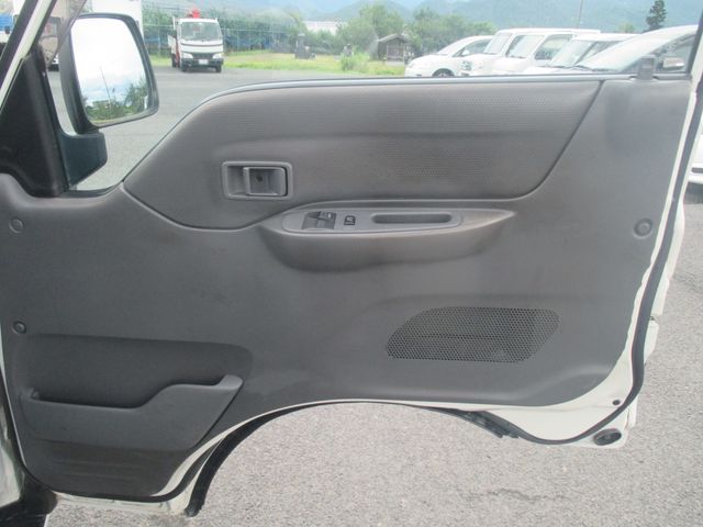 Mazda BONGO VAN 2012-10 7565-22