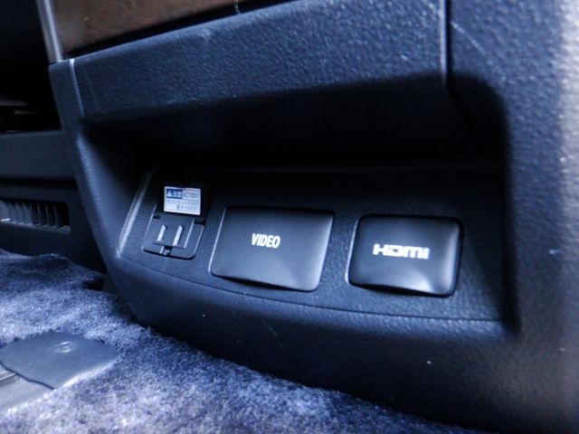 Toyota ALPHARD HYBRID 2017-07 9066-23