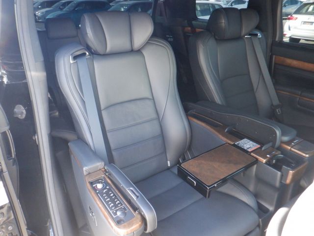 Toyota ALPHARD HYBRID 2017-07 9066-12