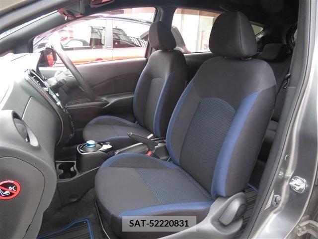 Nissan NOTE 2018-02 279838-6