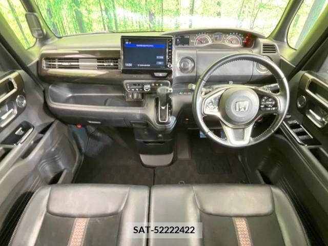 Honda N BOX CUSTOM 2018-05 338762-1