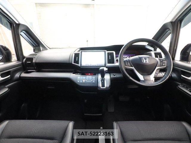 Honda STEP WGN 2013-09 368819-2